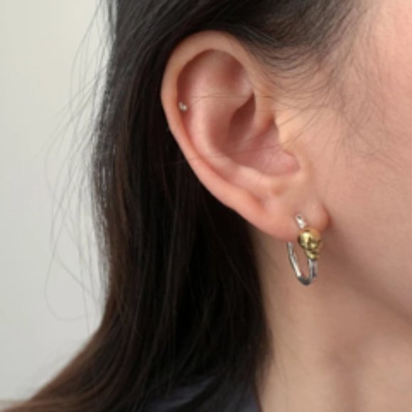 Unique Design Silver and Gold Skull Hoop Oval Earrings - Picture 3 of 4